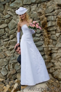Свадебное платье - продажа, прокат - Изображение #1, Объявление #85581