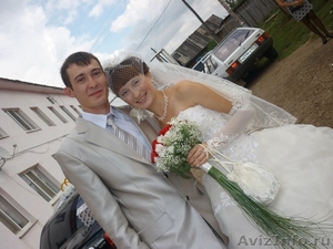 свадебные и вечерние платья на прокат от 500 рублей и продажа  - Изображение #1, Объявление #429964